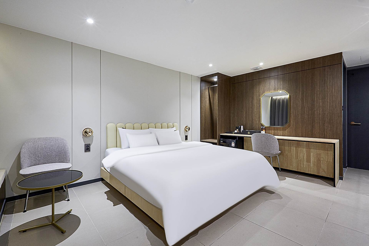 1_수원역 하운드호텔2.jpg