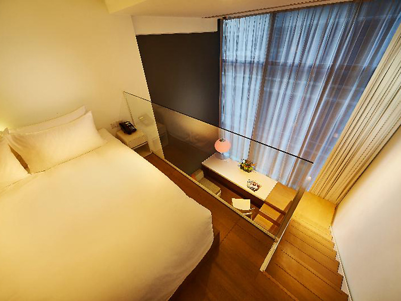 03 스튜디오 M 호텔 - 2.jpg