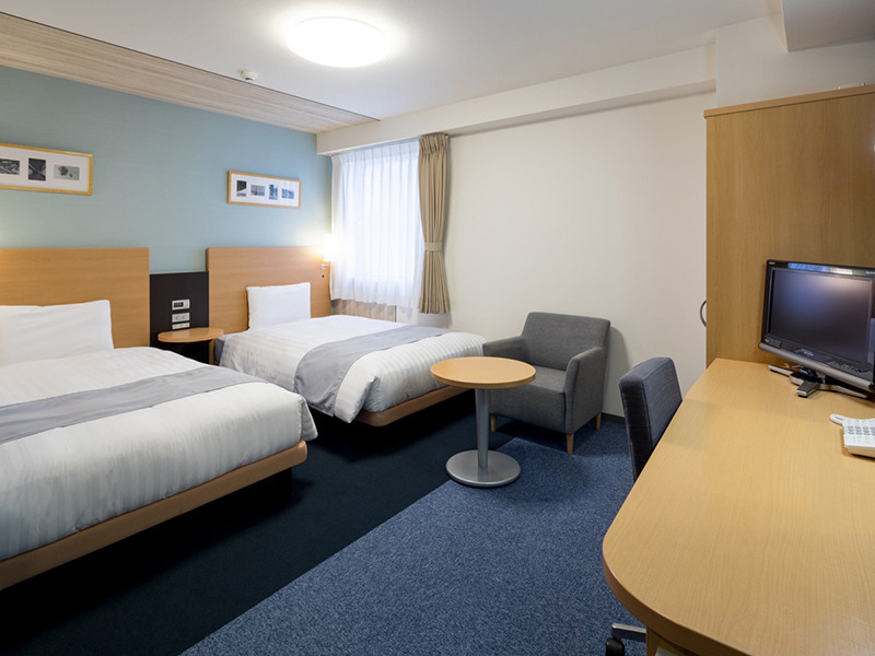 11 컴포트 호텔 사가.jpg