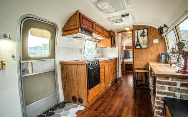 춘천｜아웃오브파크카라반캠핑장 (3).jpg