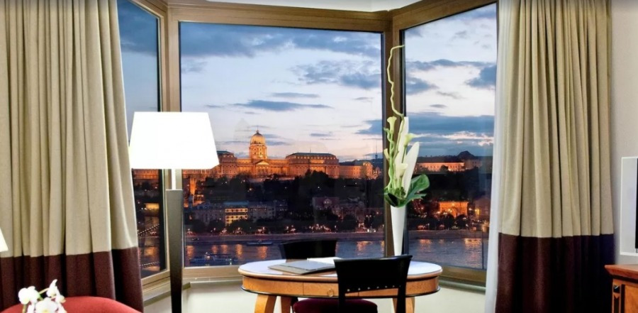 소피텔 부다페스트 체인 브리지 (4).jpg