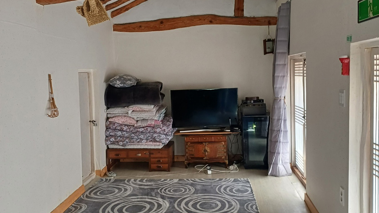 남원숙소_남원 달빛마루한옥독채펜션_1.jpg