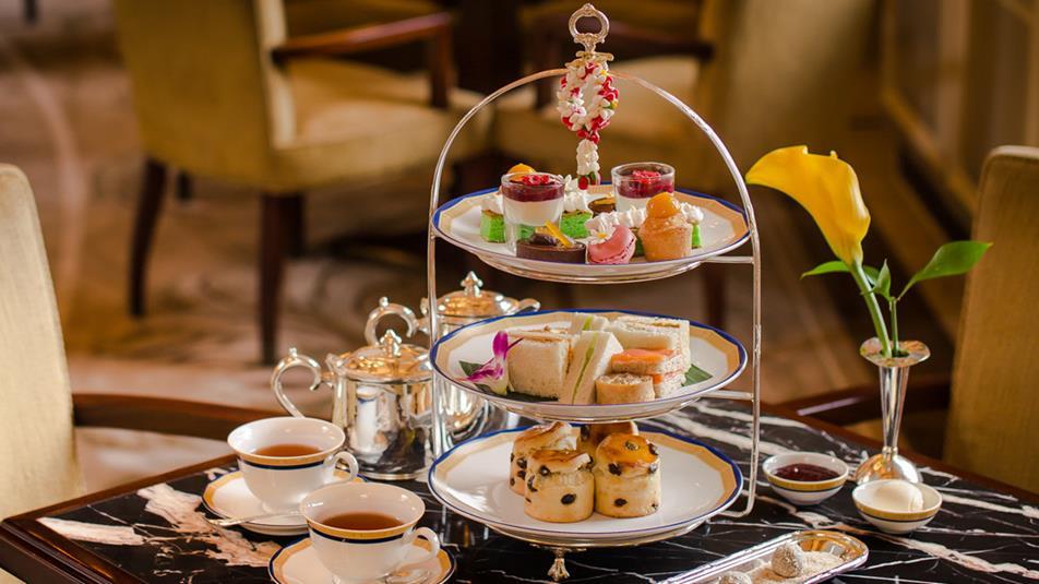 The-Peninsula-Hong-Kong-Afternoon-tea.jpg