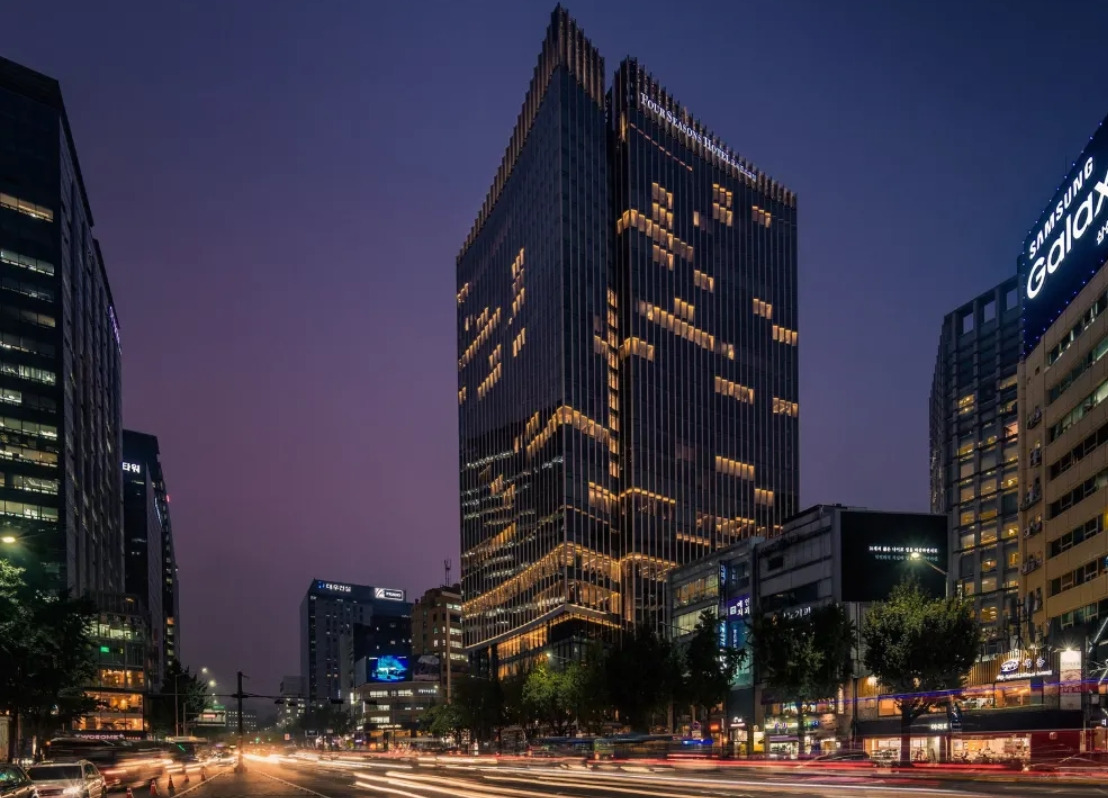 four seasons (2).jpg