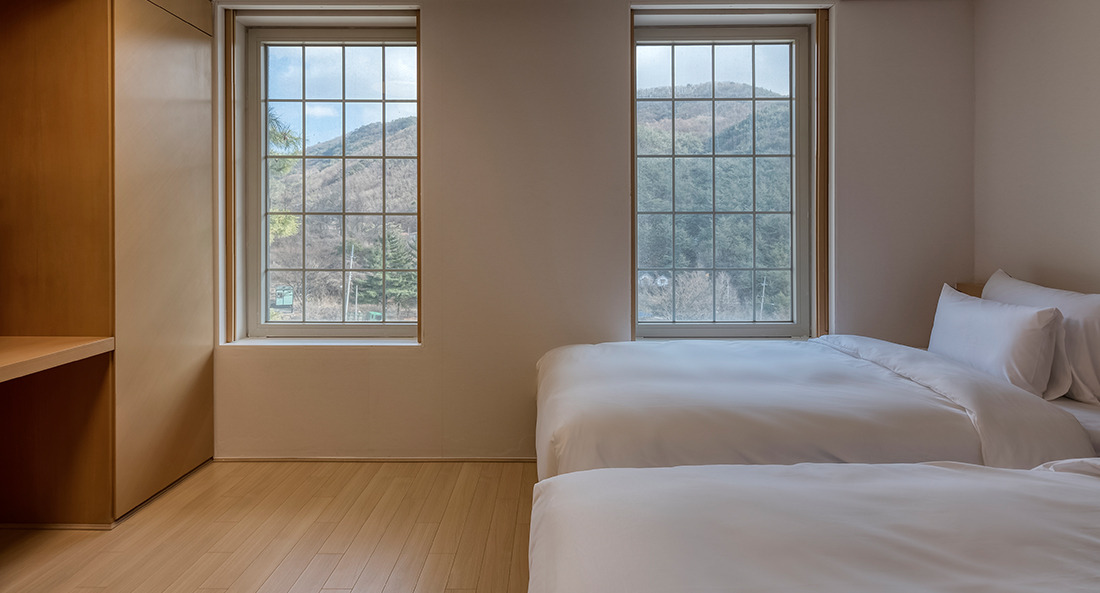 웨스트오브가나안 (10).jpg