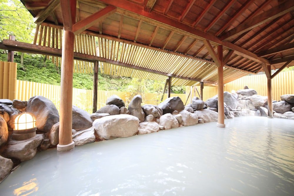 4_삿포로 근교 노보리베츠 료칸_파크 호텔 미야비테이 (2).jpg