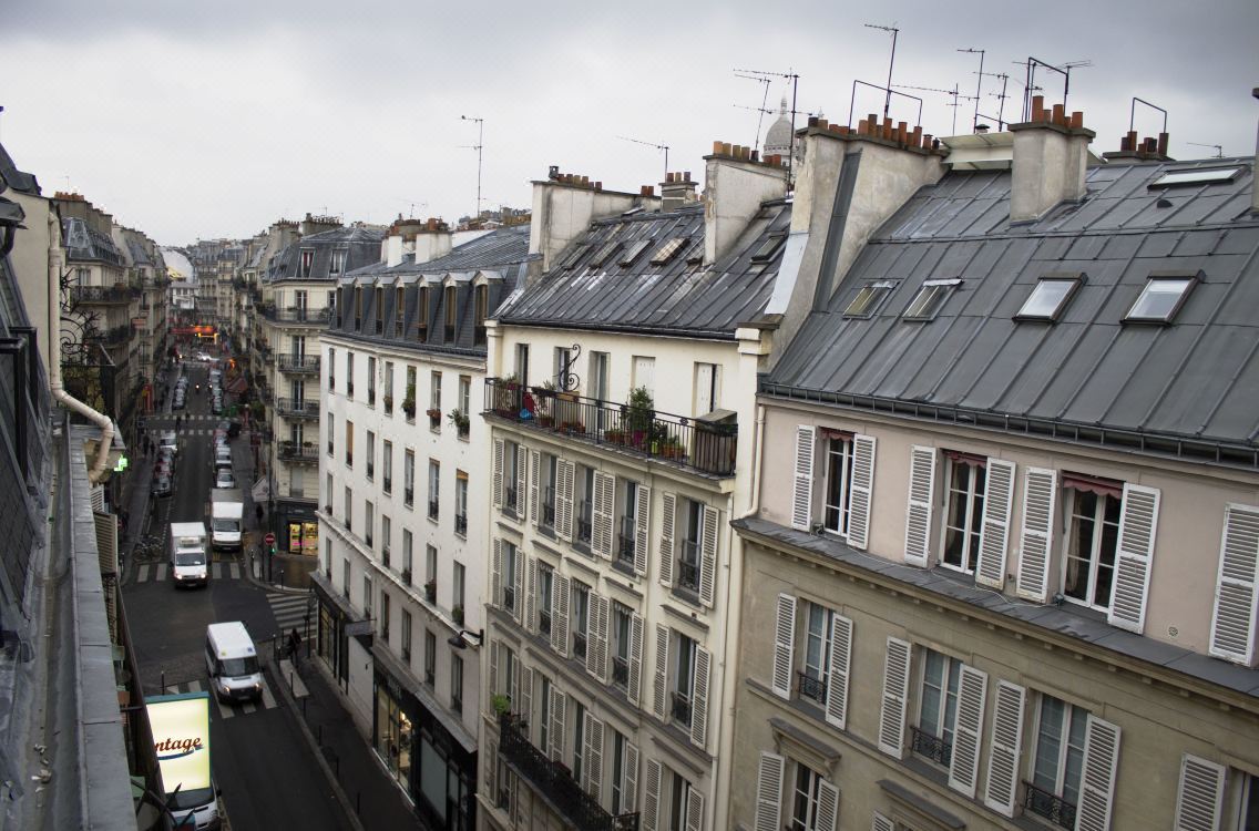 빈티지 파리 가르 뒤 노르 바이 힙합호스텔 (1).jpg