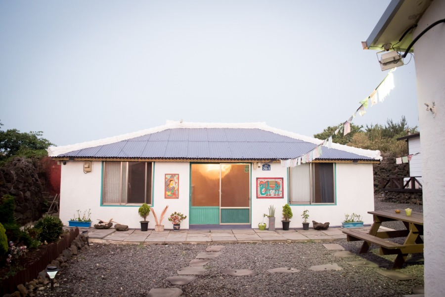 제주 샨티샨티 게스트하우스 (1).jpg