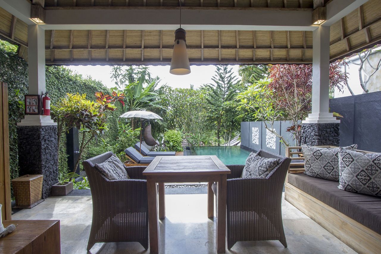 1_발리 카자네무어 (2).jpg