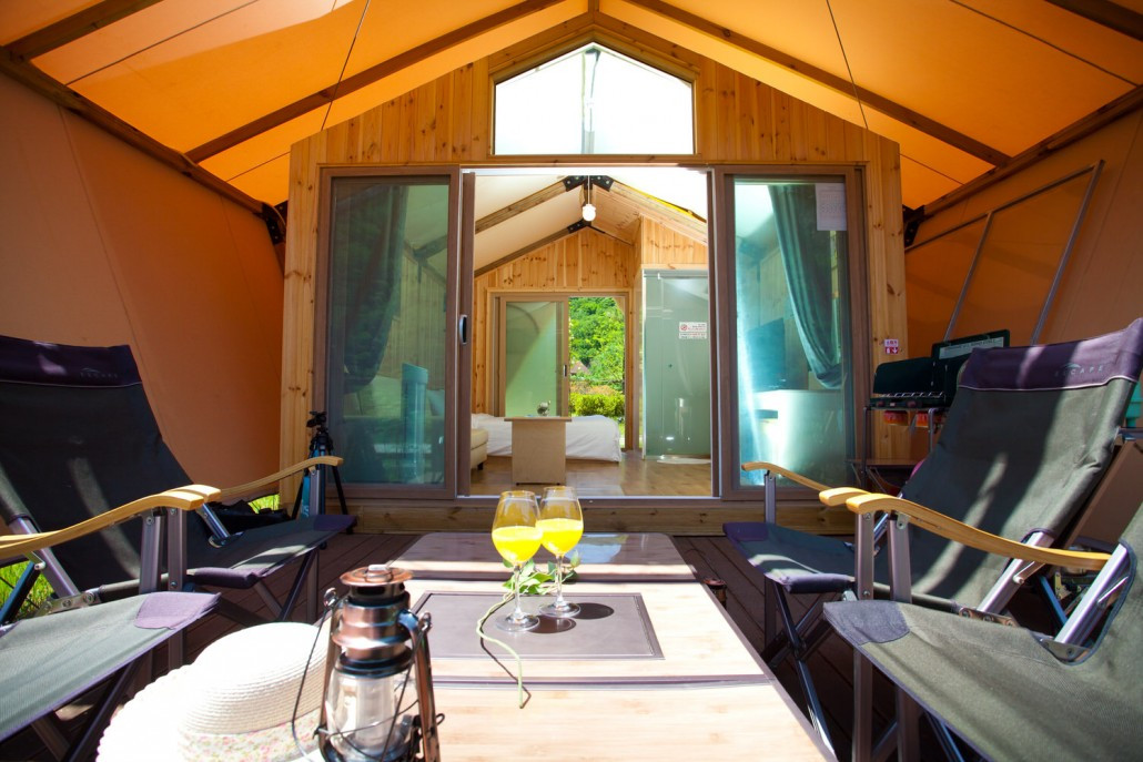 huttopia-glamping (2).jpg