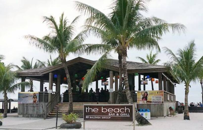 he-Beach-Bar-and-Grill.jpg
