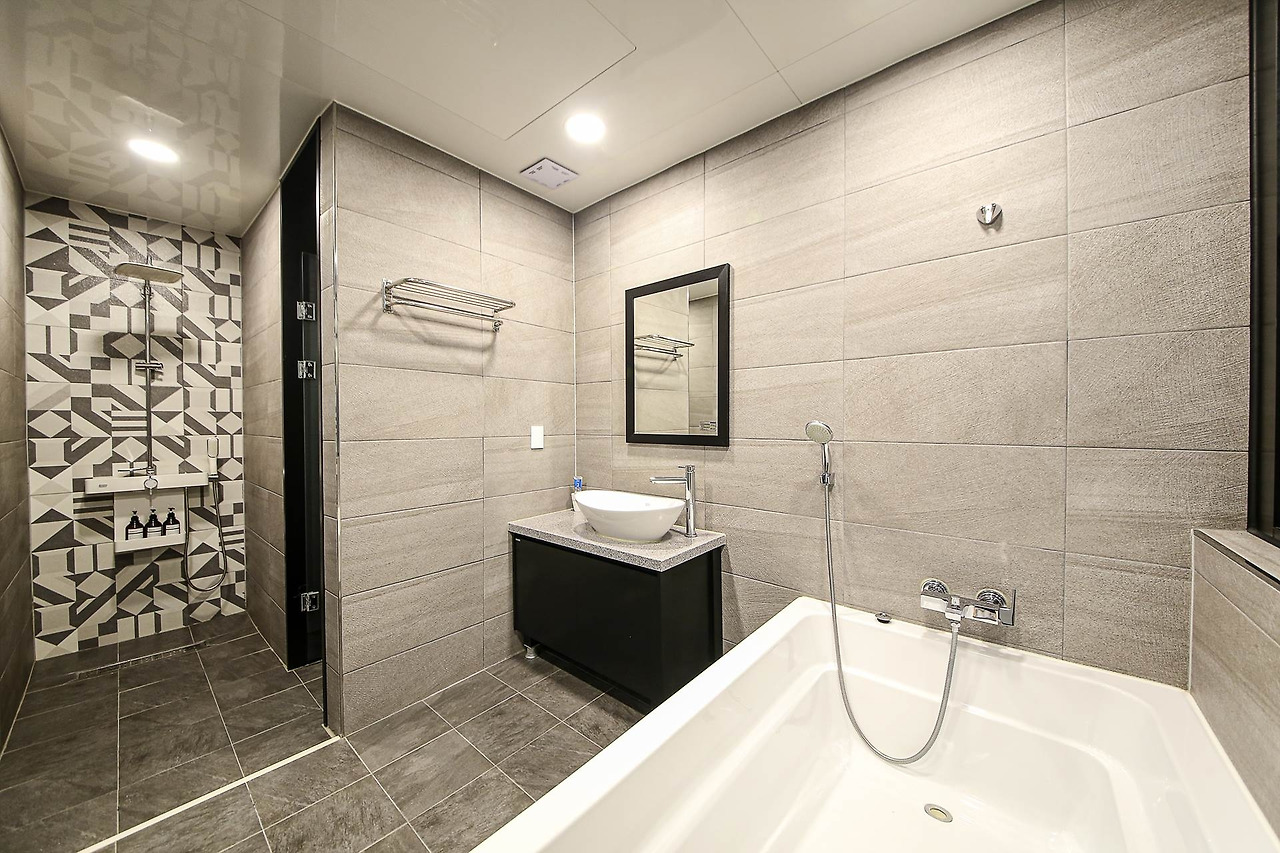 4_논산숙박_논산 고무신 무인텔 (3).jpg