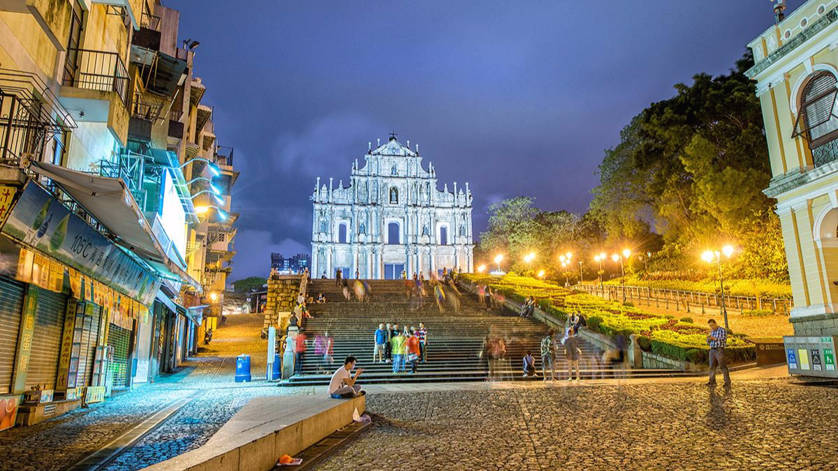 macau-historic-center.jpg