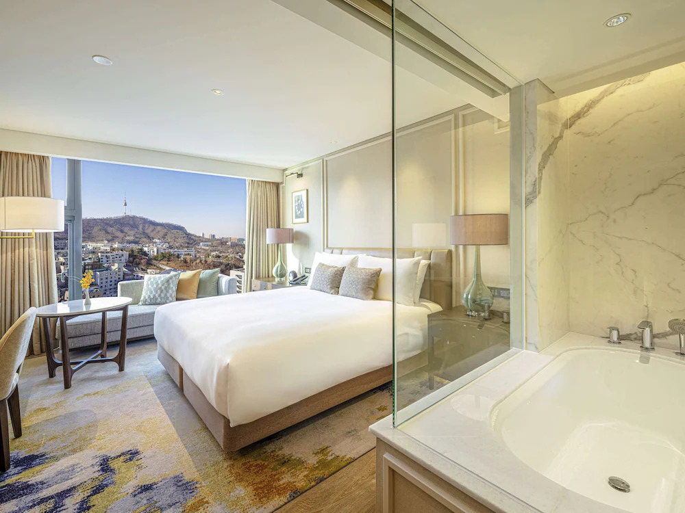 이번크리스마스에가볼서울호텔_앰배서더 서울 풀만 호텔_8.jpg