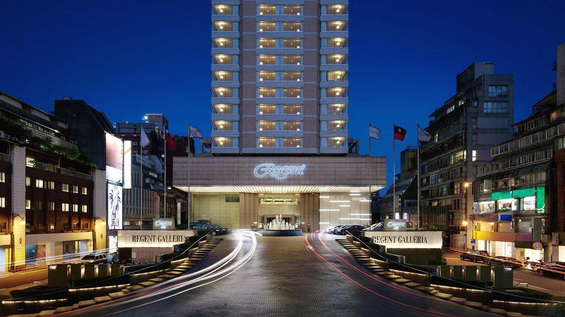 regent-taipei-evening-01.jpg