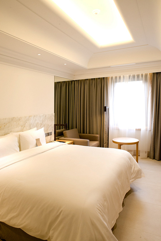 pine-grove-hotel (2).jpg