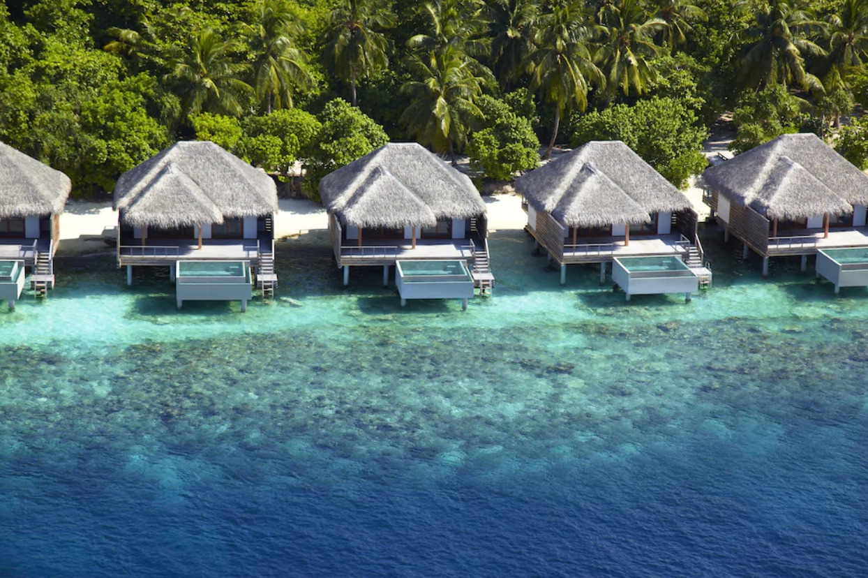 dusit-thani-maldives (1).jpg