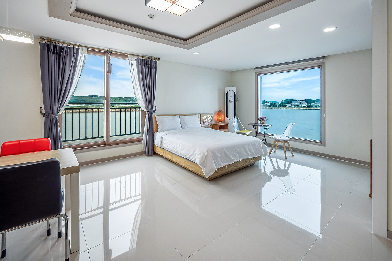 4_영흥도단체펜션_영흥도 두니아 스파펜션2.jpg