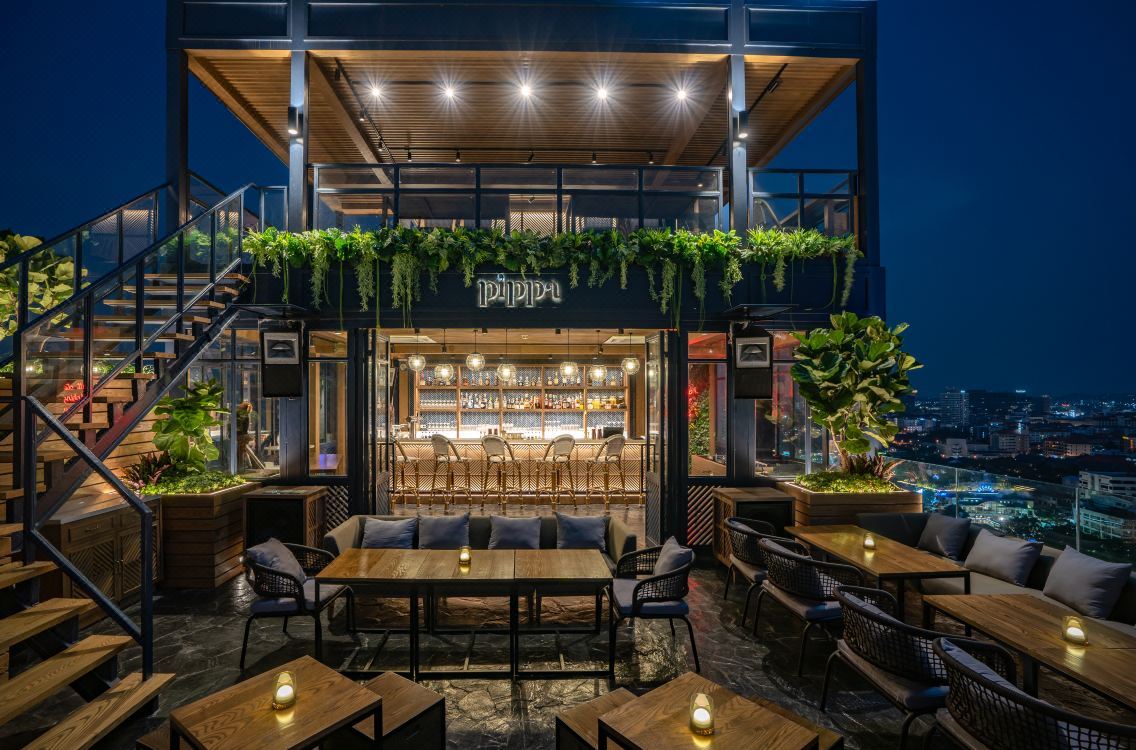 밋비치-루프탑 바.jpg