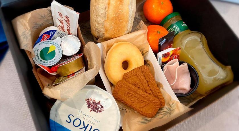 2_바르셀로나 호텔_모자이크 바이 오나 (3).jpg