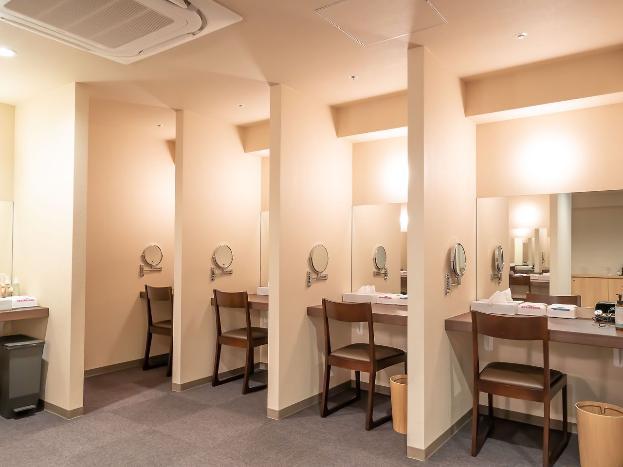 오사카 혼자 여행_신사이바시 아티인 (9).jpg