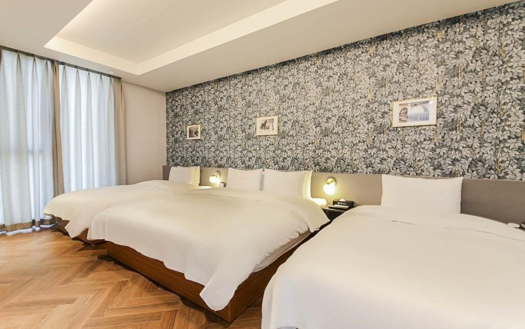 perfect-hotel (1).jpg