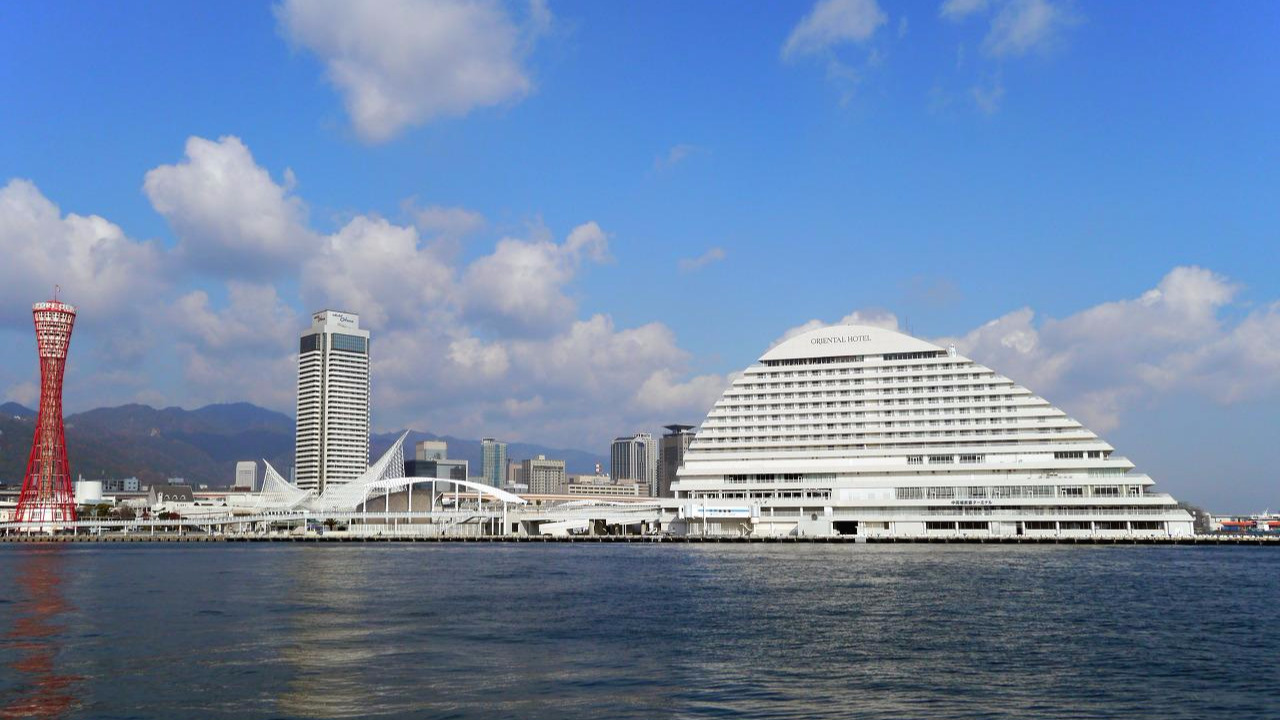 Kobe_Meriken_Park_Oriental_Hotel_Kobe_Japan02-r.jpg
