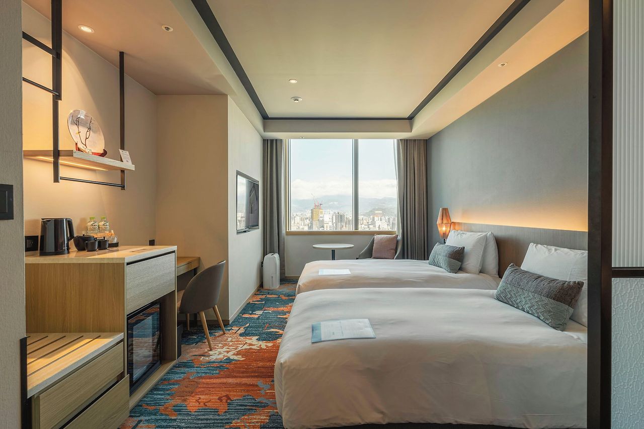 2_솔라리아 니시테츠 (2).jpg