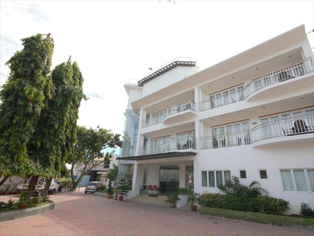 노드트로픽 리조트 (1).jpg