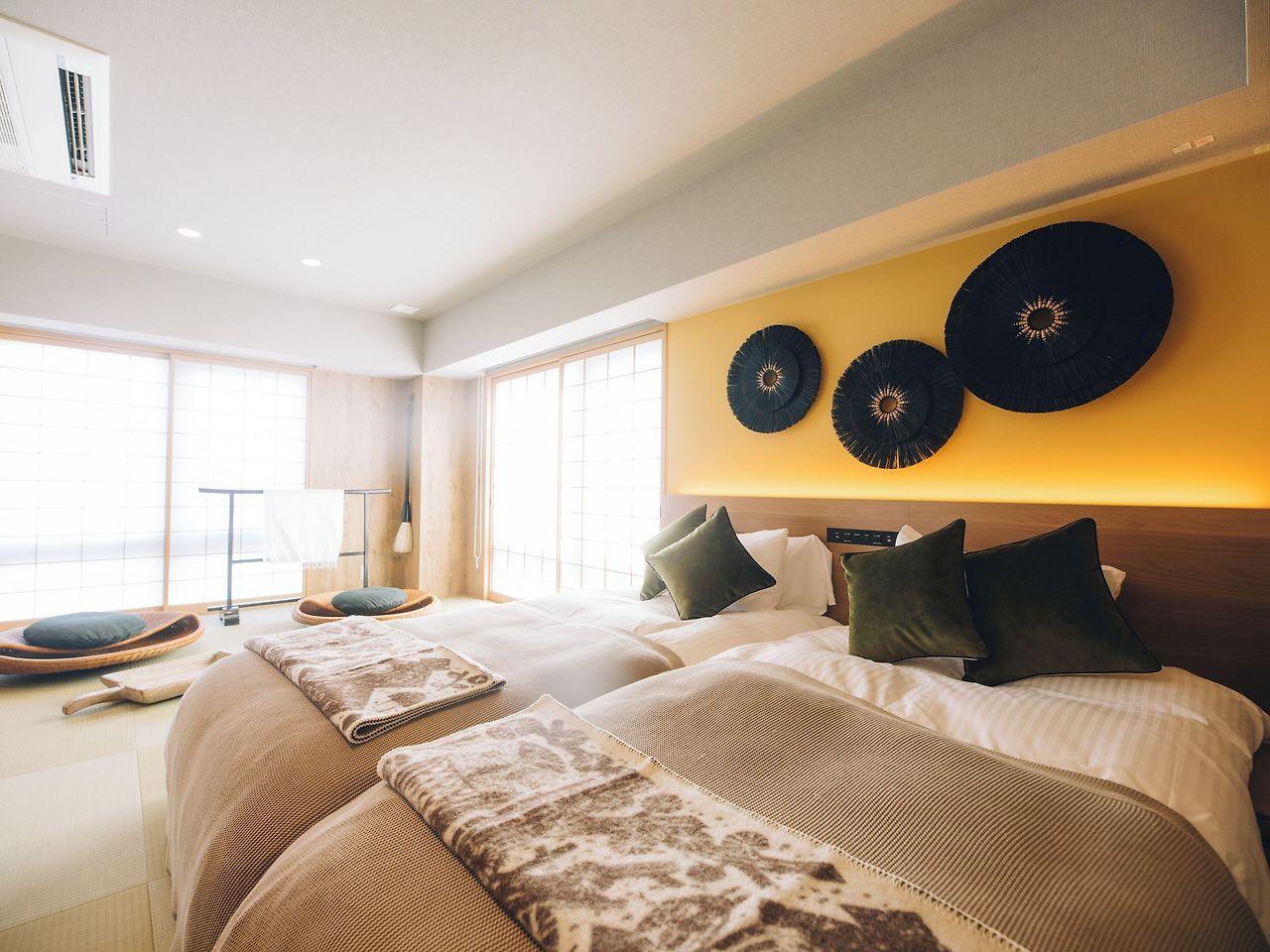 2_교토4인호텔_미마루 스위트 교토 시조 (1).jpg