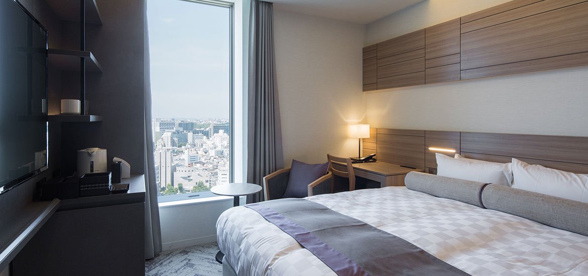 닛폰 세이넨칸 호텔 디럭스 더블.jpg