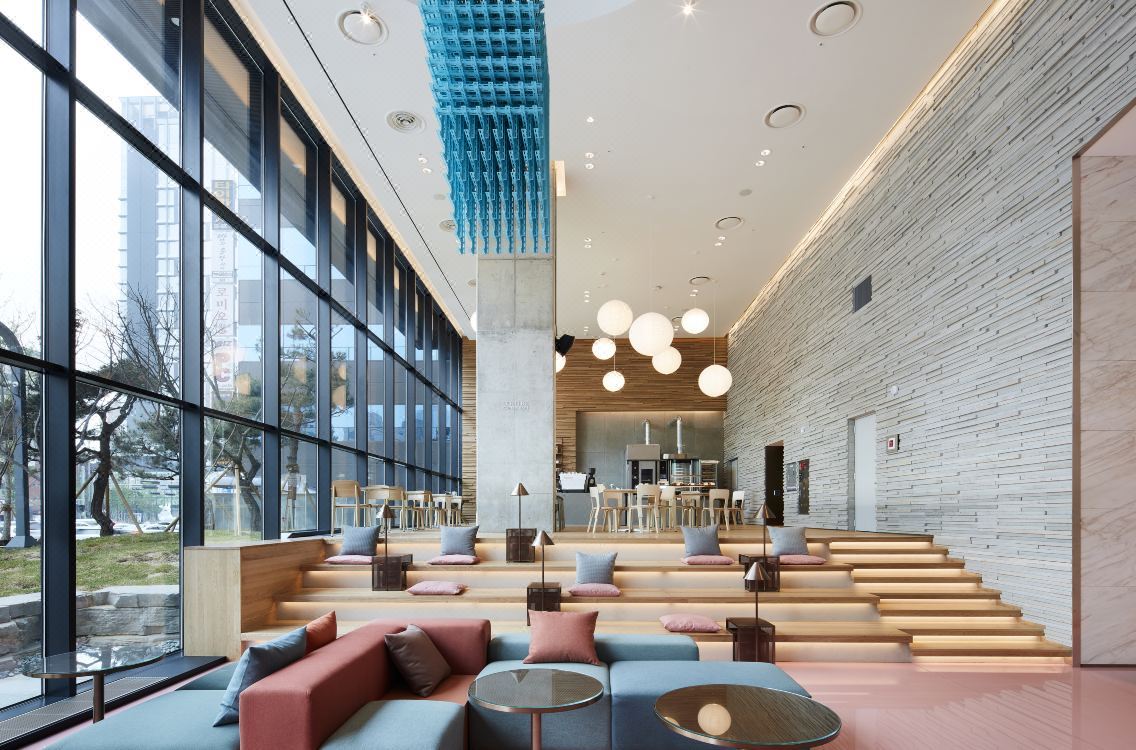 라이즈 오토그래프 컬렉션 (2).jpg