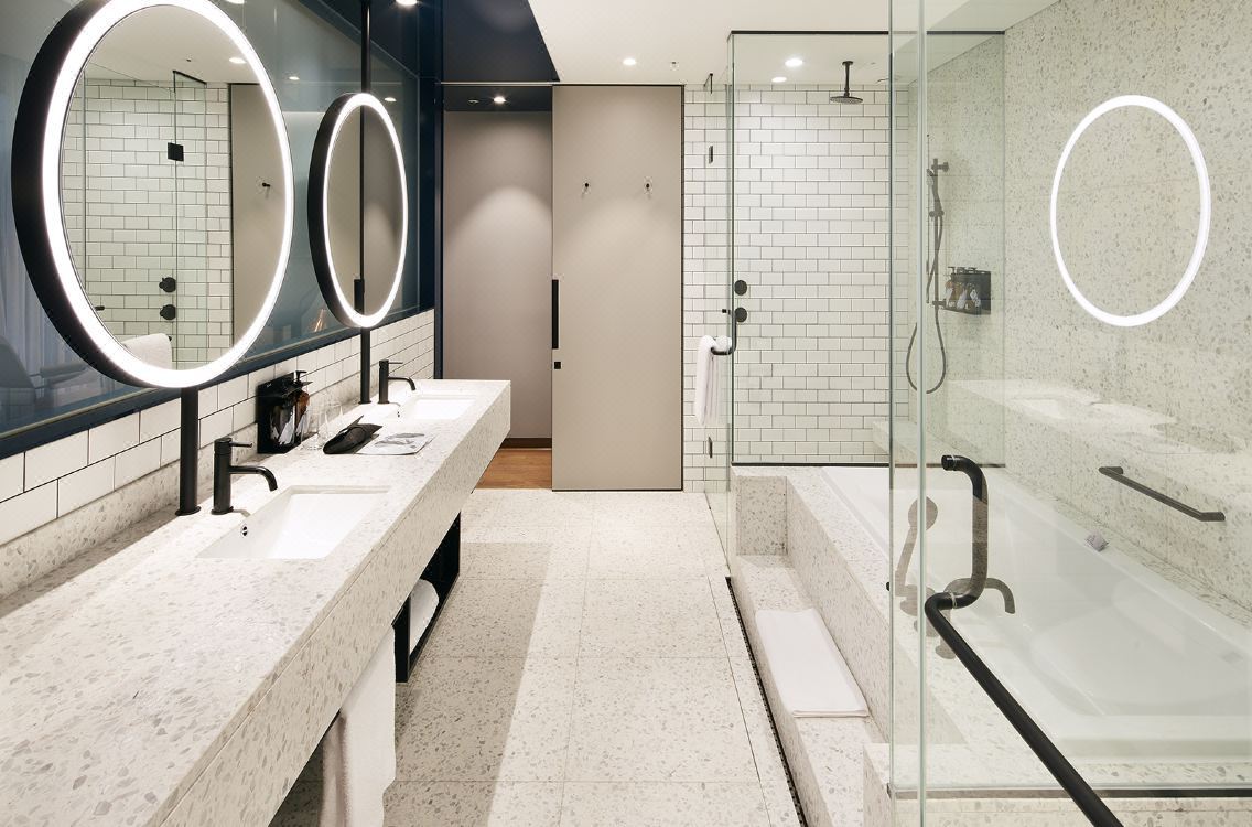 라이즈 오토그래프 컬렉션 (5).jpg