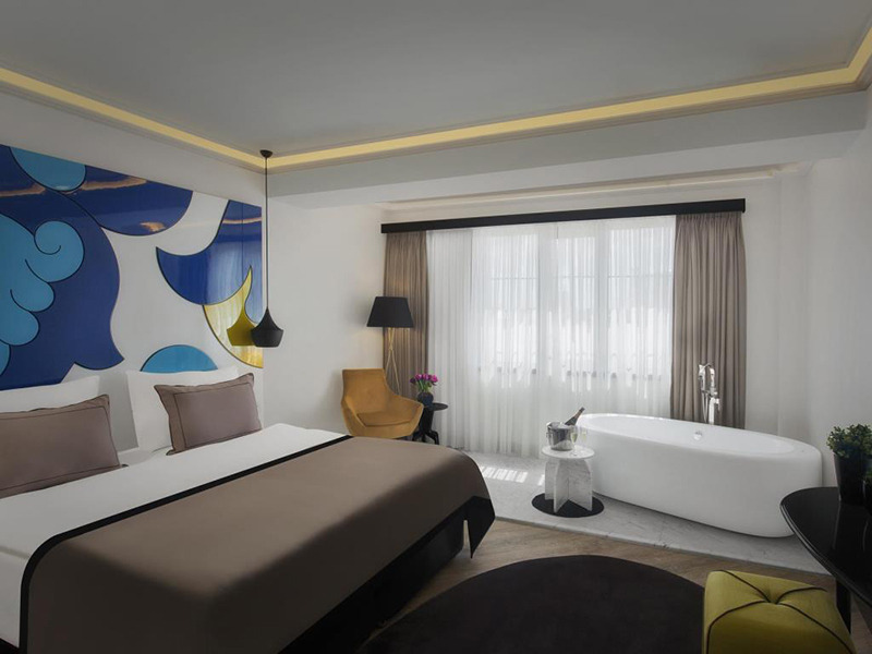 09 수라 하지아 소피아 호텔.jpg