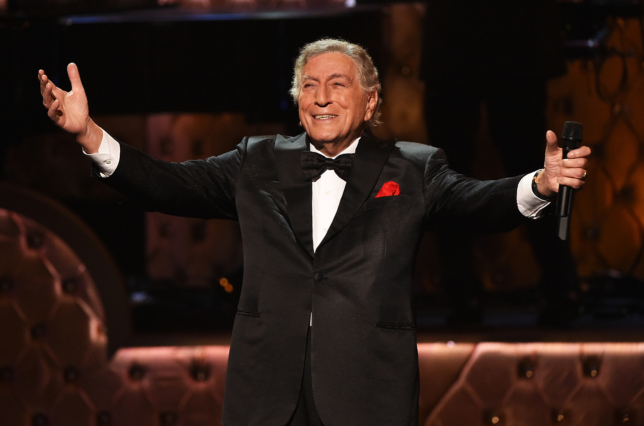 Tony-Bennett-All-Star-Grammy-2015-Billboard-1548.jpg