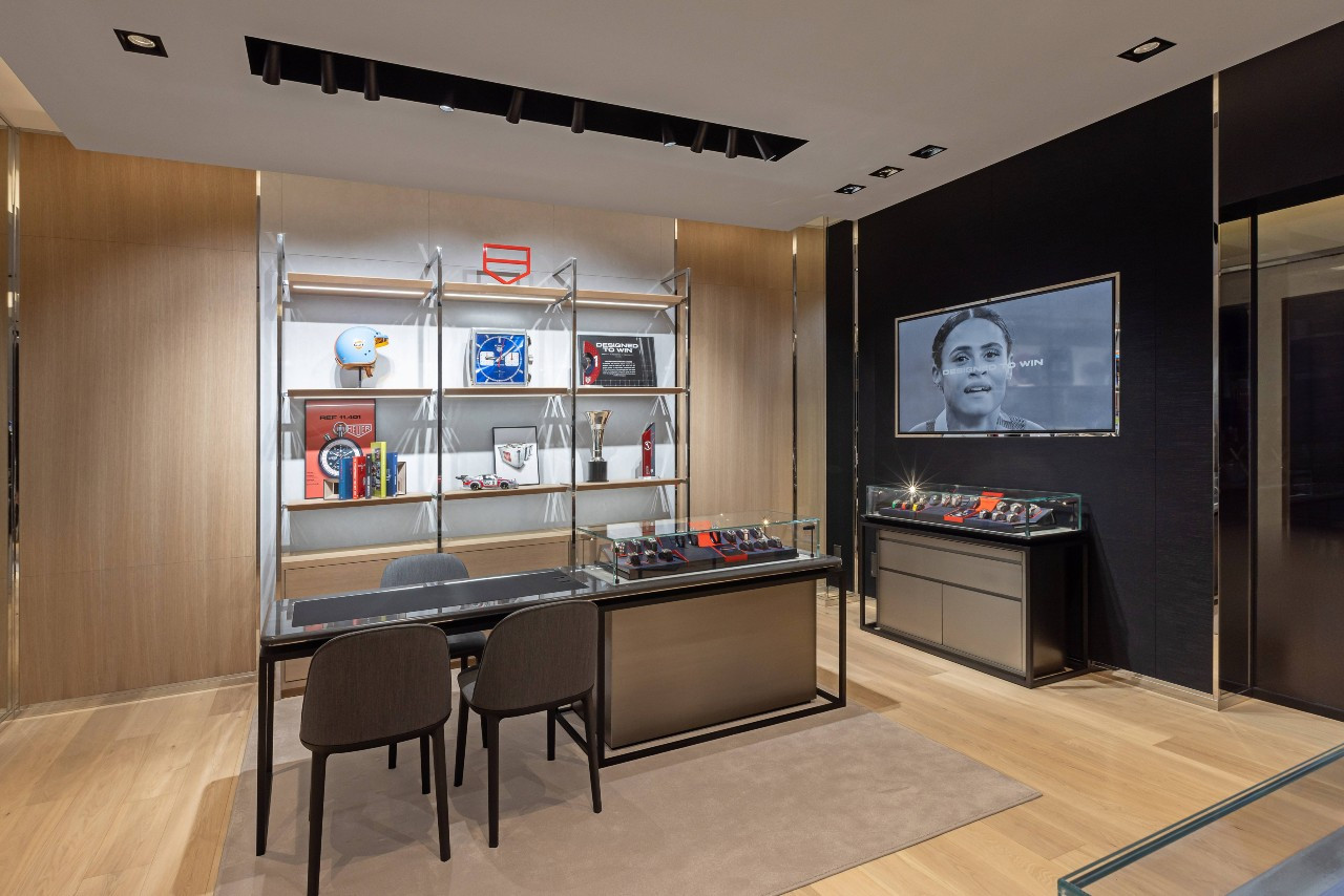 태그호이어, 신세계 본점 부티크 그랜드 리뉴얼 오픈 (2).jpg