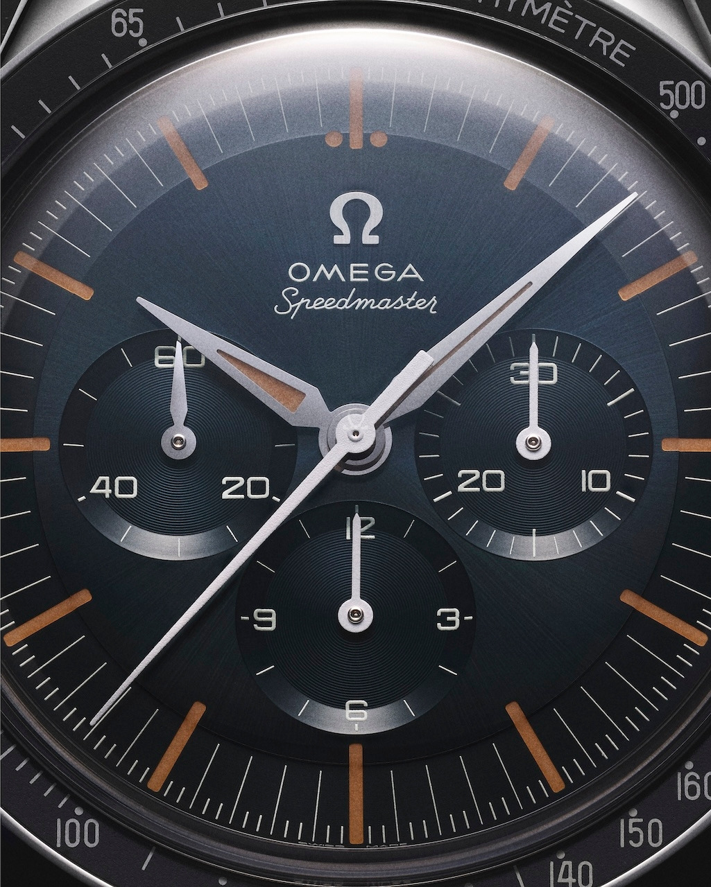 스피드마스터 기념 시리즈 다이얼.jpg