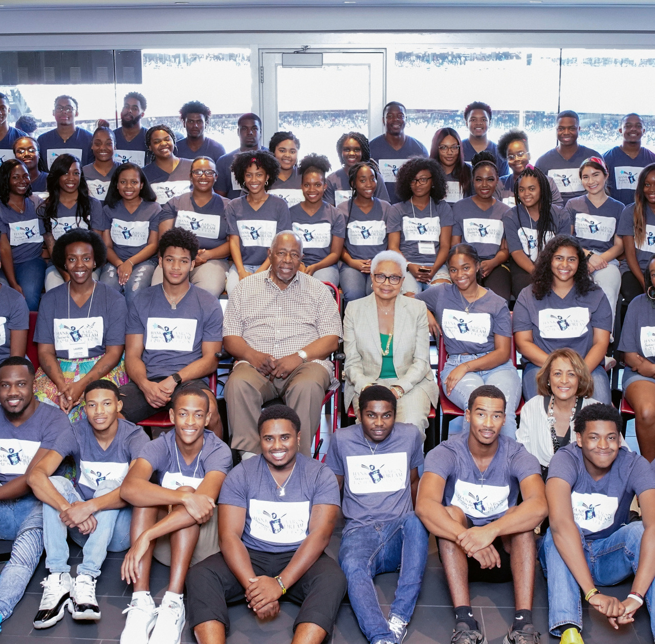 오리스_꿈을 쫓는 재단이 지원하는 어린 학생들.jpg