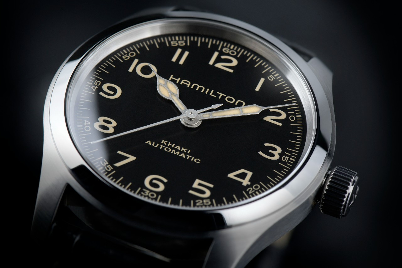 해밀턴_Hamilton_Khaki_Field_Murph_38mm_Lifestyle2.jpg