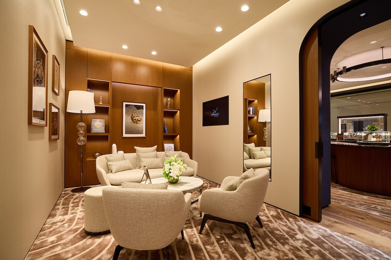 브레게 압구정 현대백화점 본점 부티크 VIP 라운지.jpg