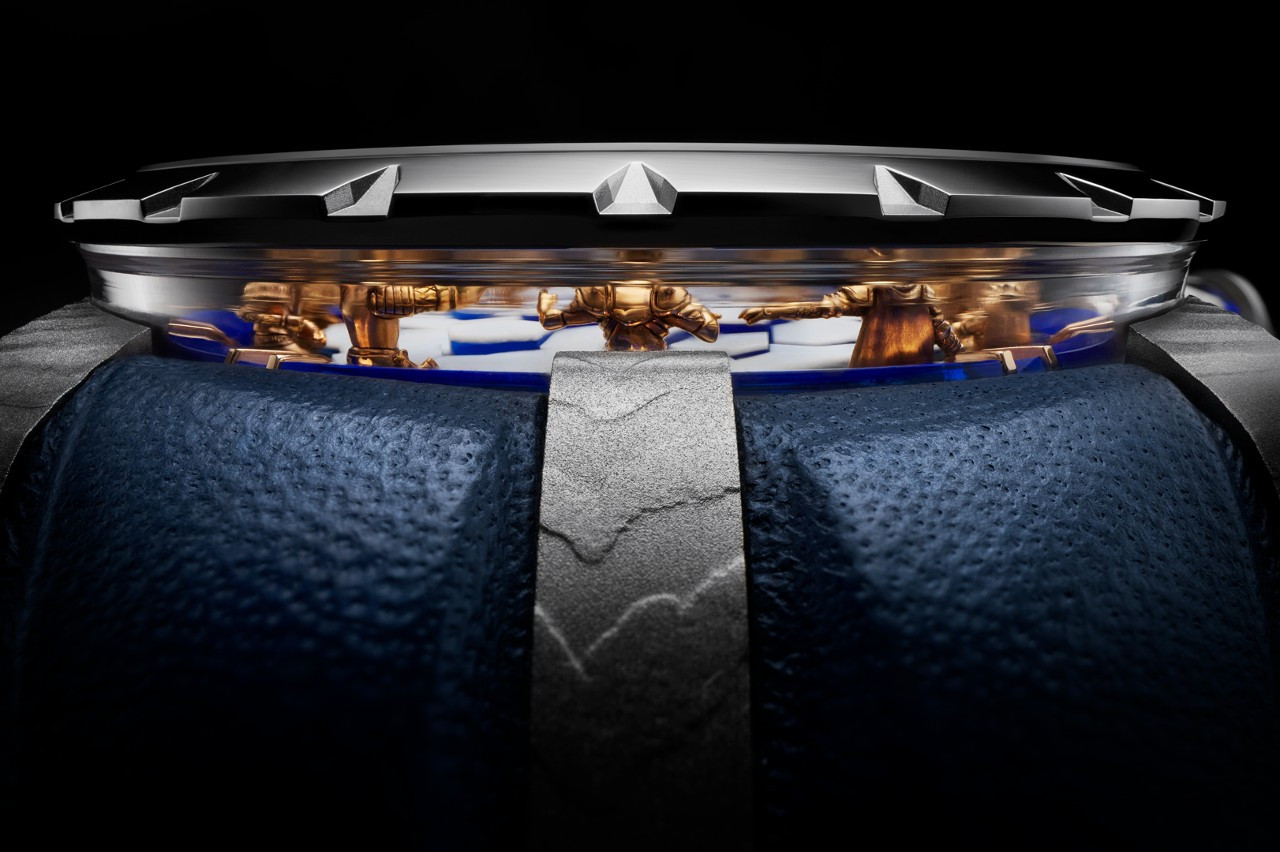 로저 드뷔 엑스칼리버 원탁의 기사 ‘얼음과 불’ 에디션_04.jpg