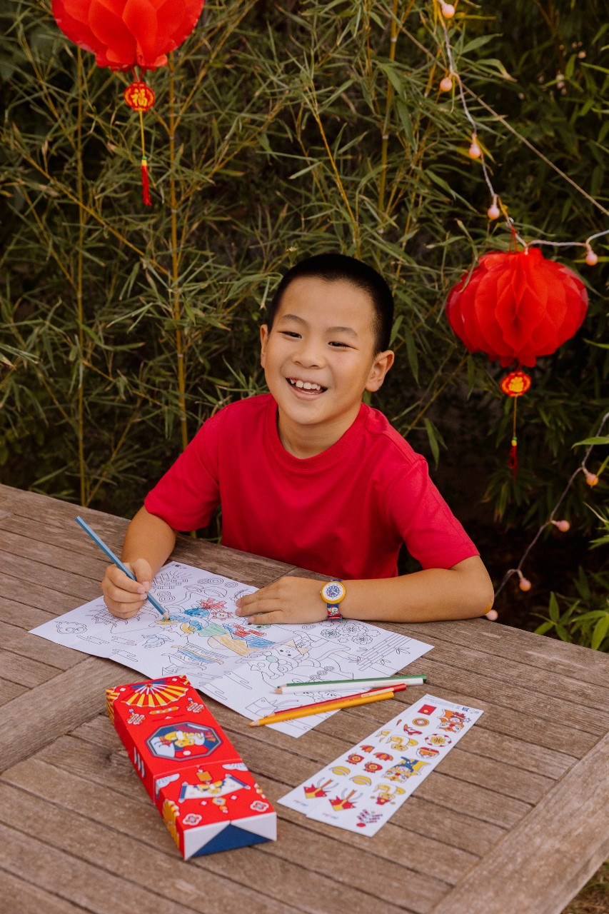 플릭플락 '이어 오브 더 스네이크' (5).jpg