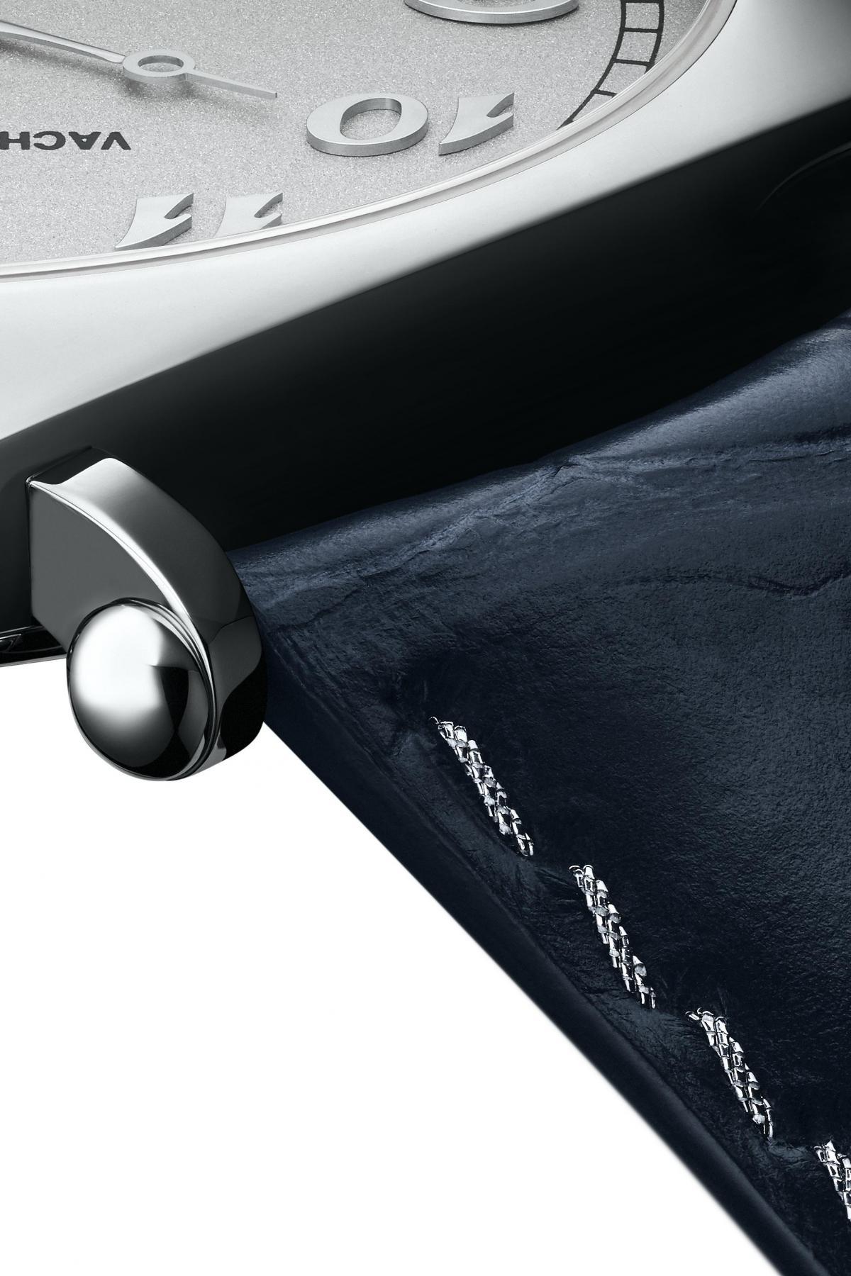 바쉐론 콘스탄틴 히스토릭 19218.jpg