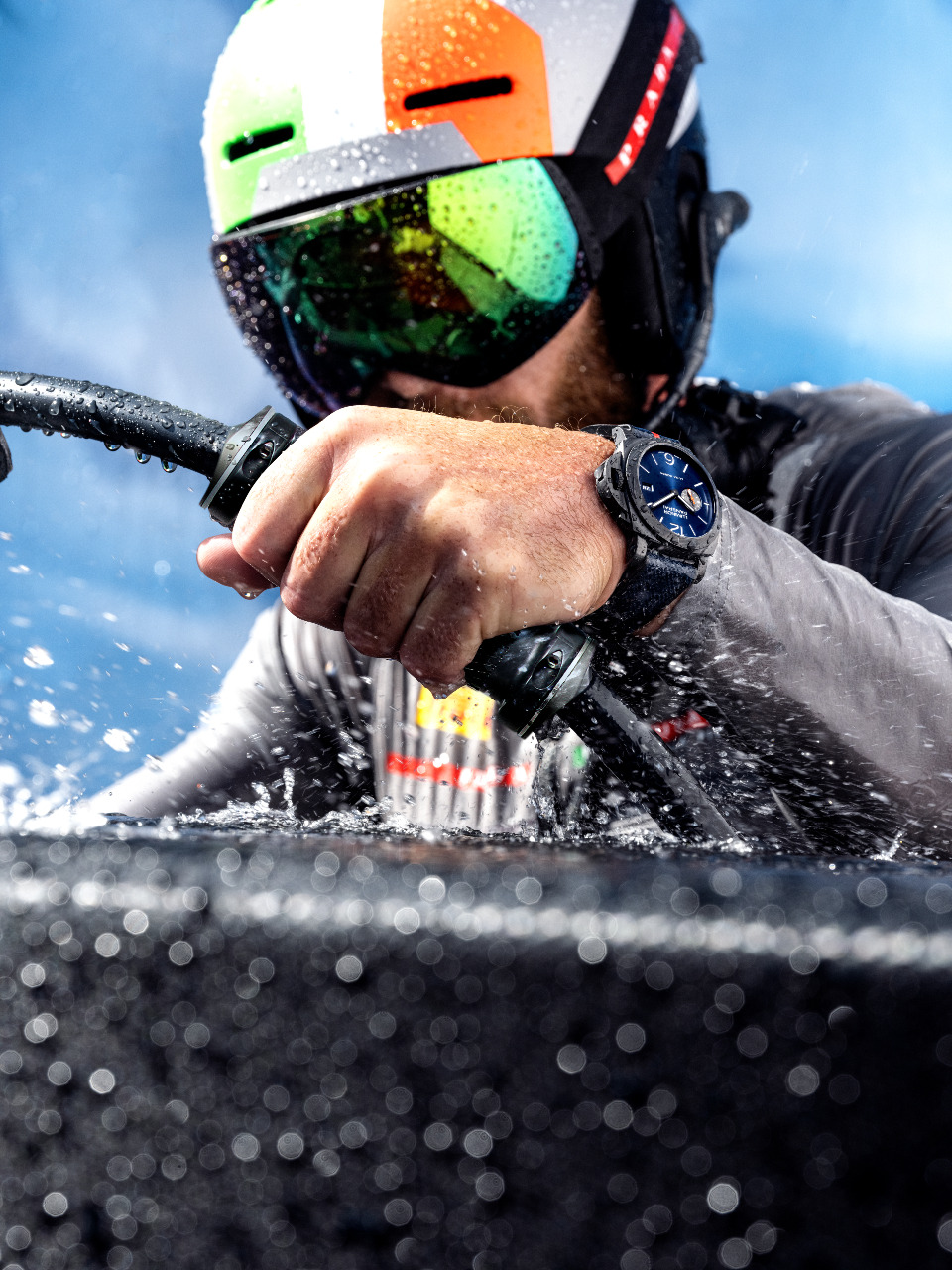 PAM01529_WRISTSHOT 컷.jpg