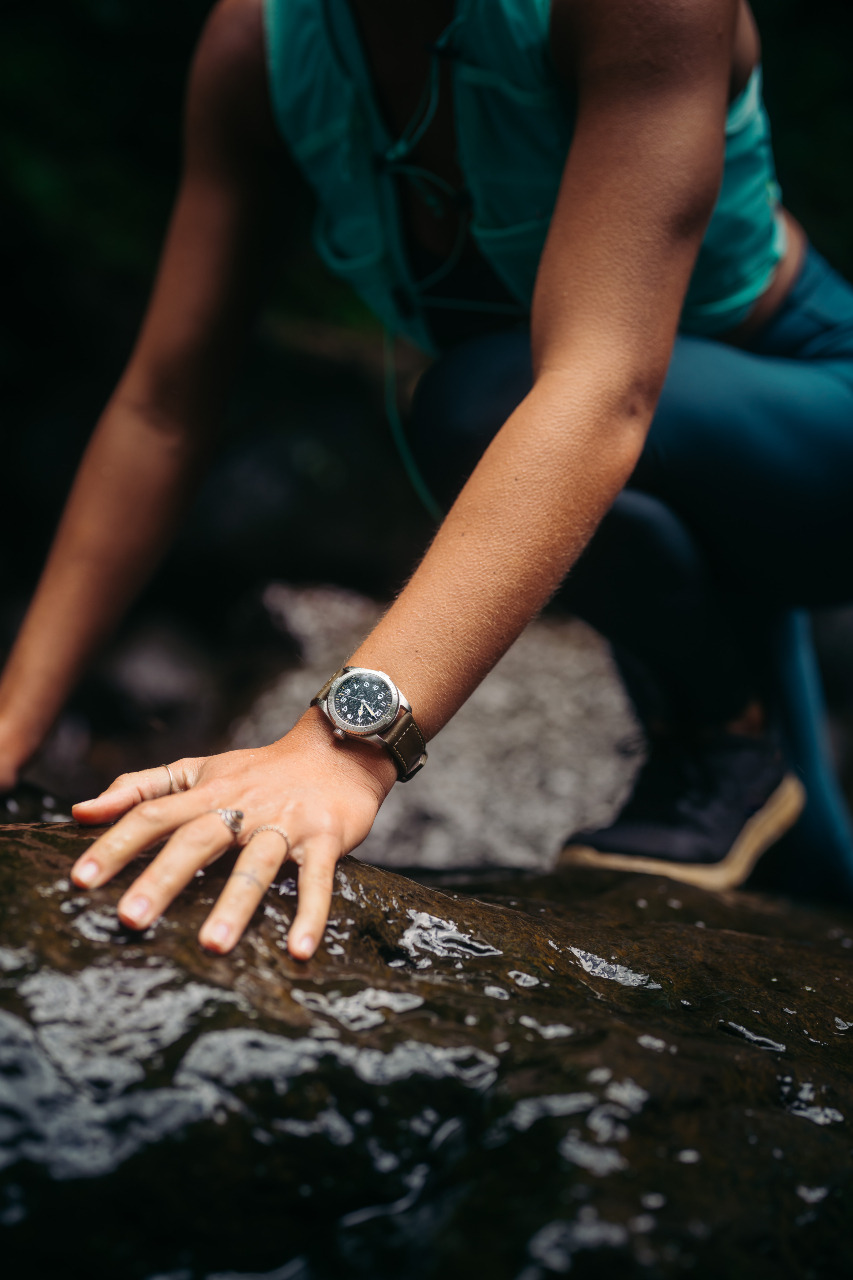 Hamilton Khaki Field Expedition_H70225830_lifestyle 2.jpg