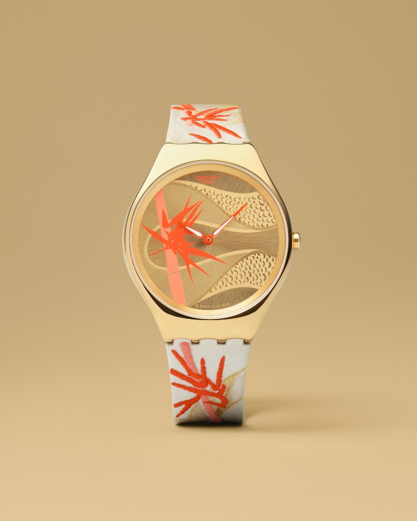 스와치 2025년 '뱀띠 해 컬렉션'_골든 레드 뱀부.jpg