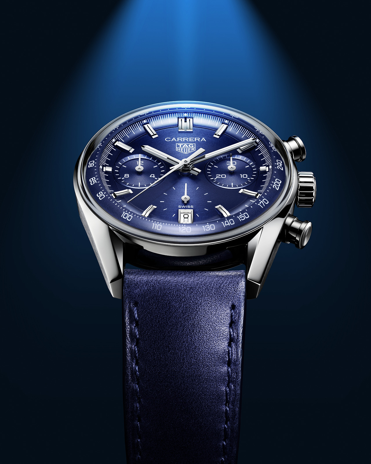 High Quality JPG-Montre_Hero_02_4-5.jpg