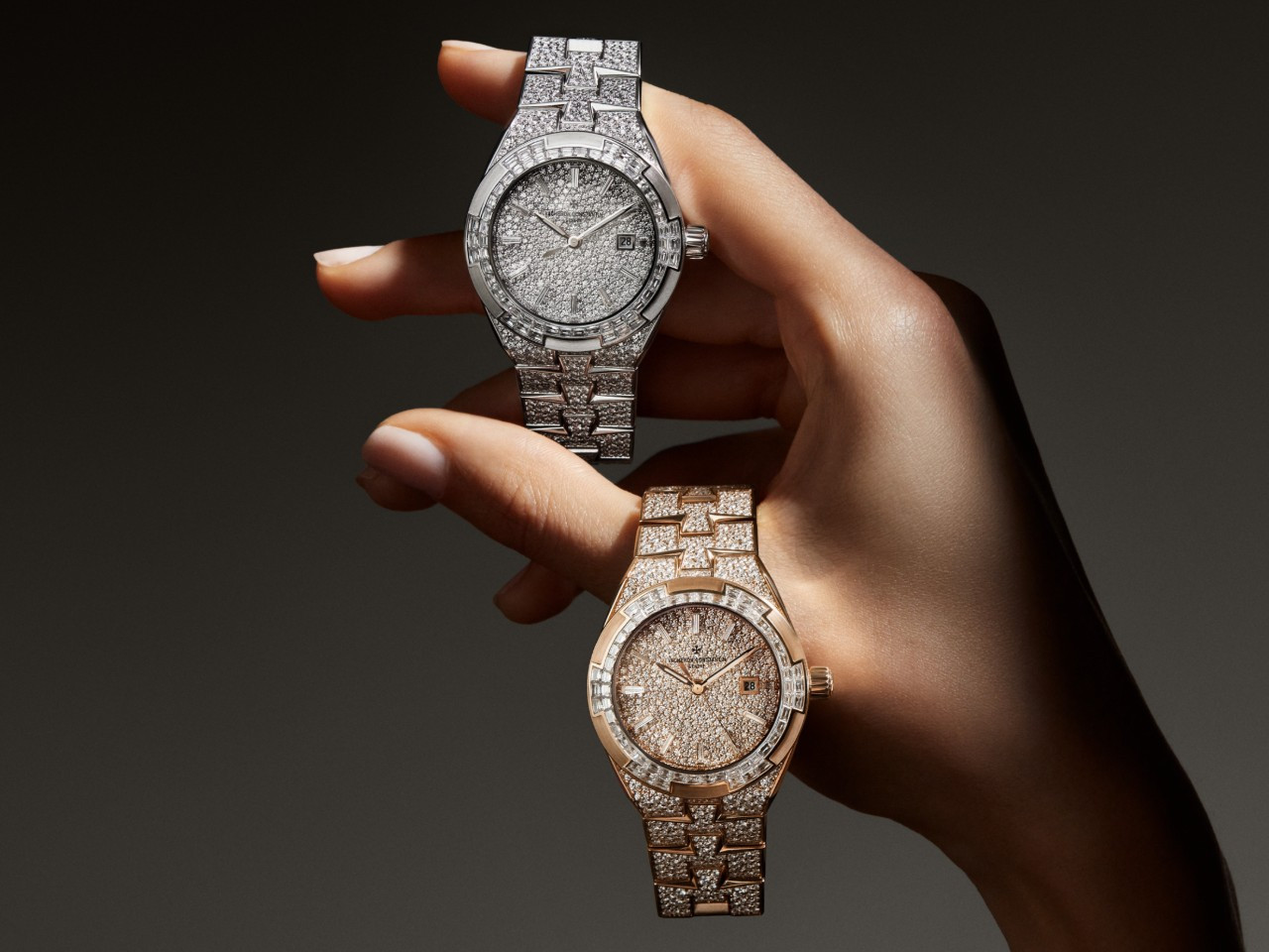 바쉐론 콘스탄틴 오버시즈 셀프 와인딩 35mm 하이주얼리 (2).jpg