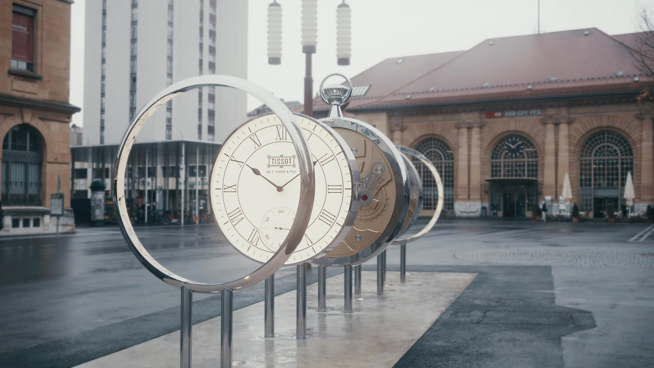 티쏘_Horloge Tissot_Place de la Gare La Chaux de Fonds.jpg