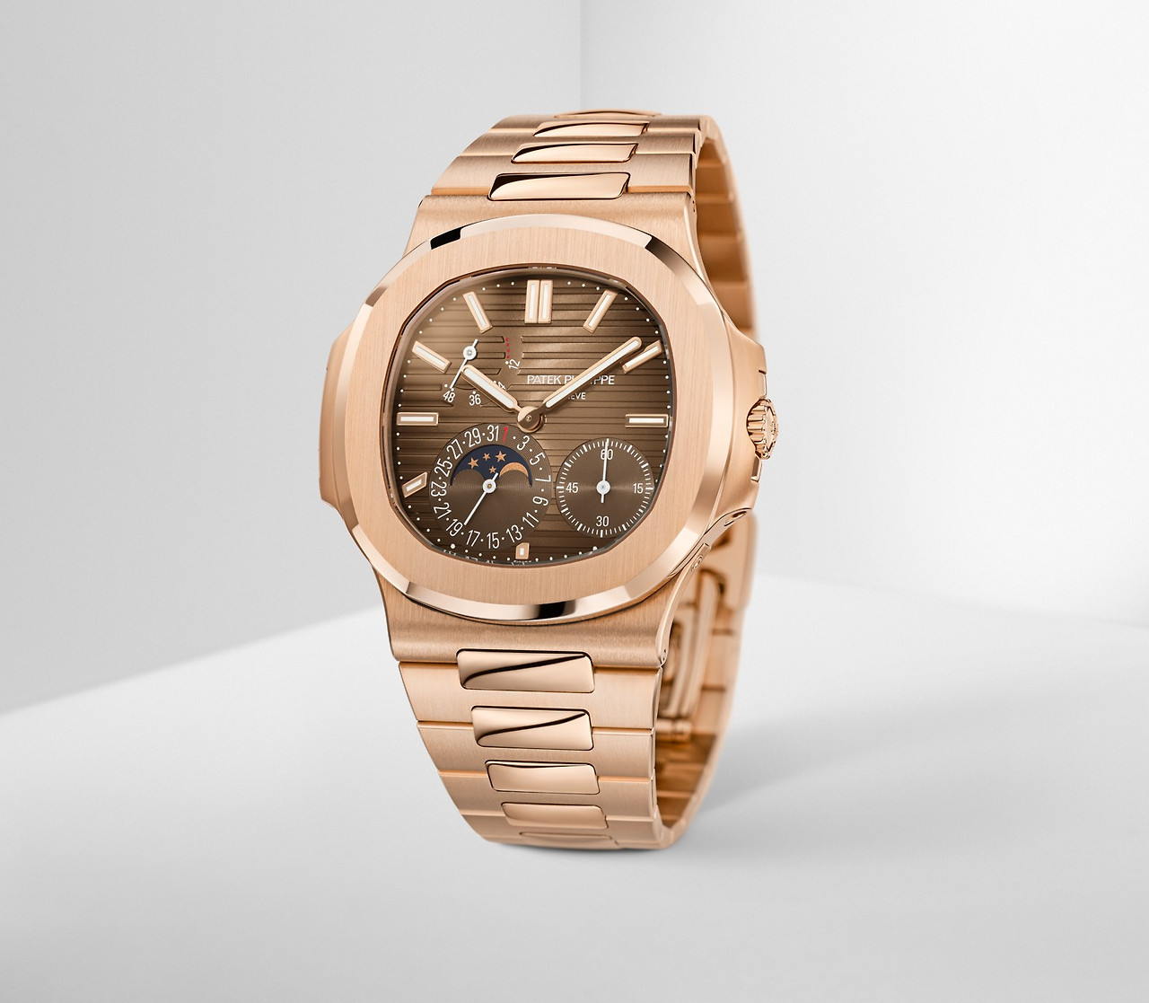 patek-philippe-nautilus-ref. 5712-1R-001 (4).jpg